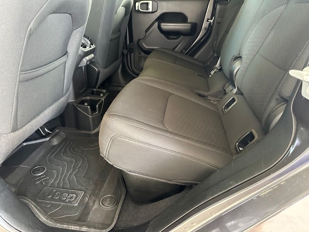 Used 2020 Gray Jeep Altitude image 29