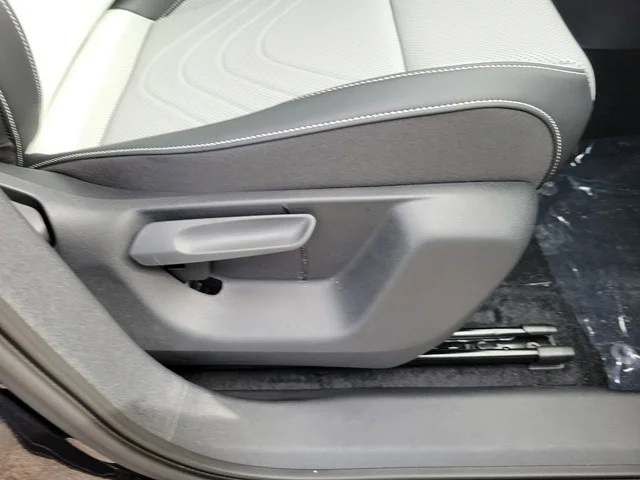 2026 Volkswagen Tiguan SE R-LINE BLACK - Photo 7
