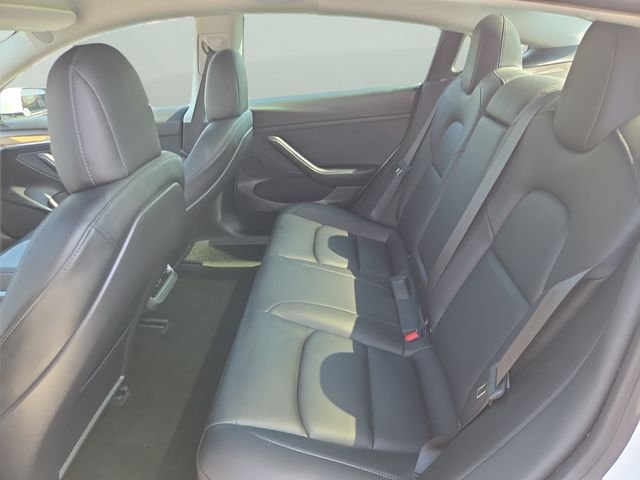 Used 2022 Pearl White Multi-Coat Tesla Long Range image 30