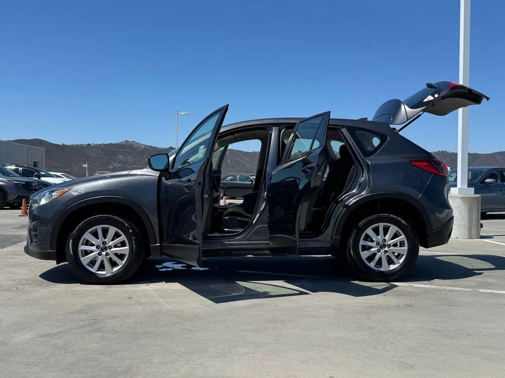 Used 2016 Gray Mazda Sport image 27