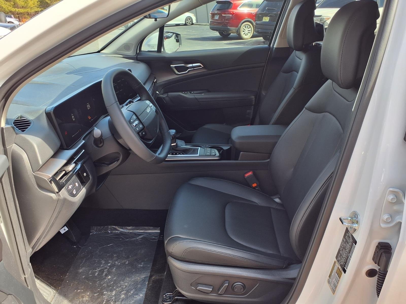 New 2026 Glacial White Pearl Kia EX image 5
