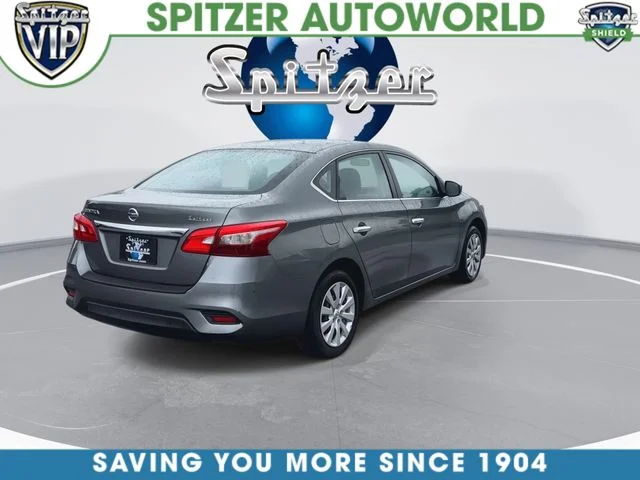Used 2016 Gray Nissan S image 9
