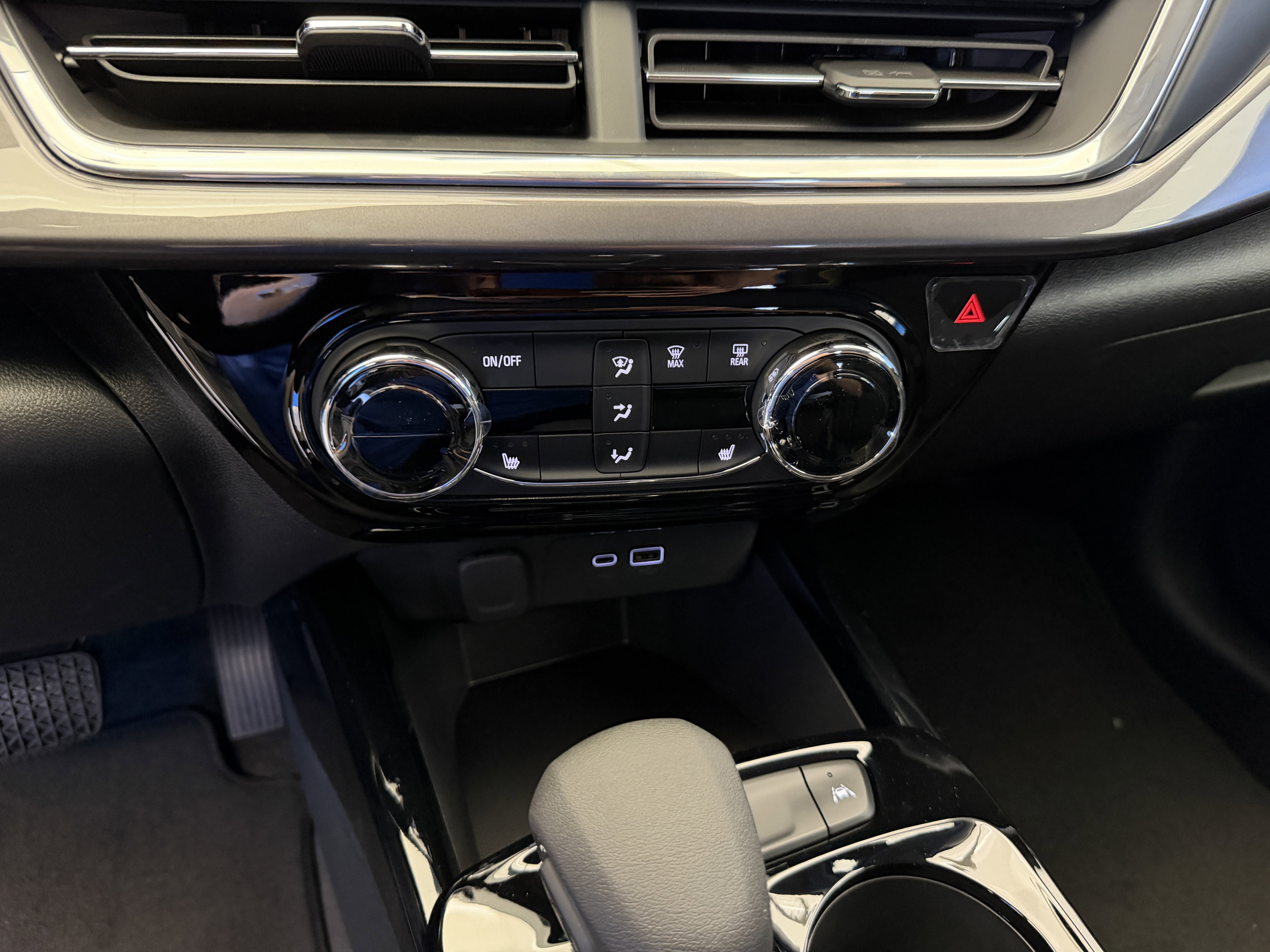 2026 Chevrolet Trax Activ - Photo 21