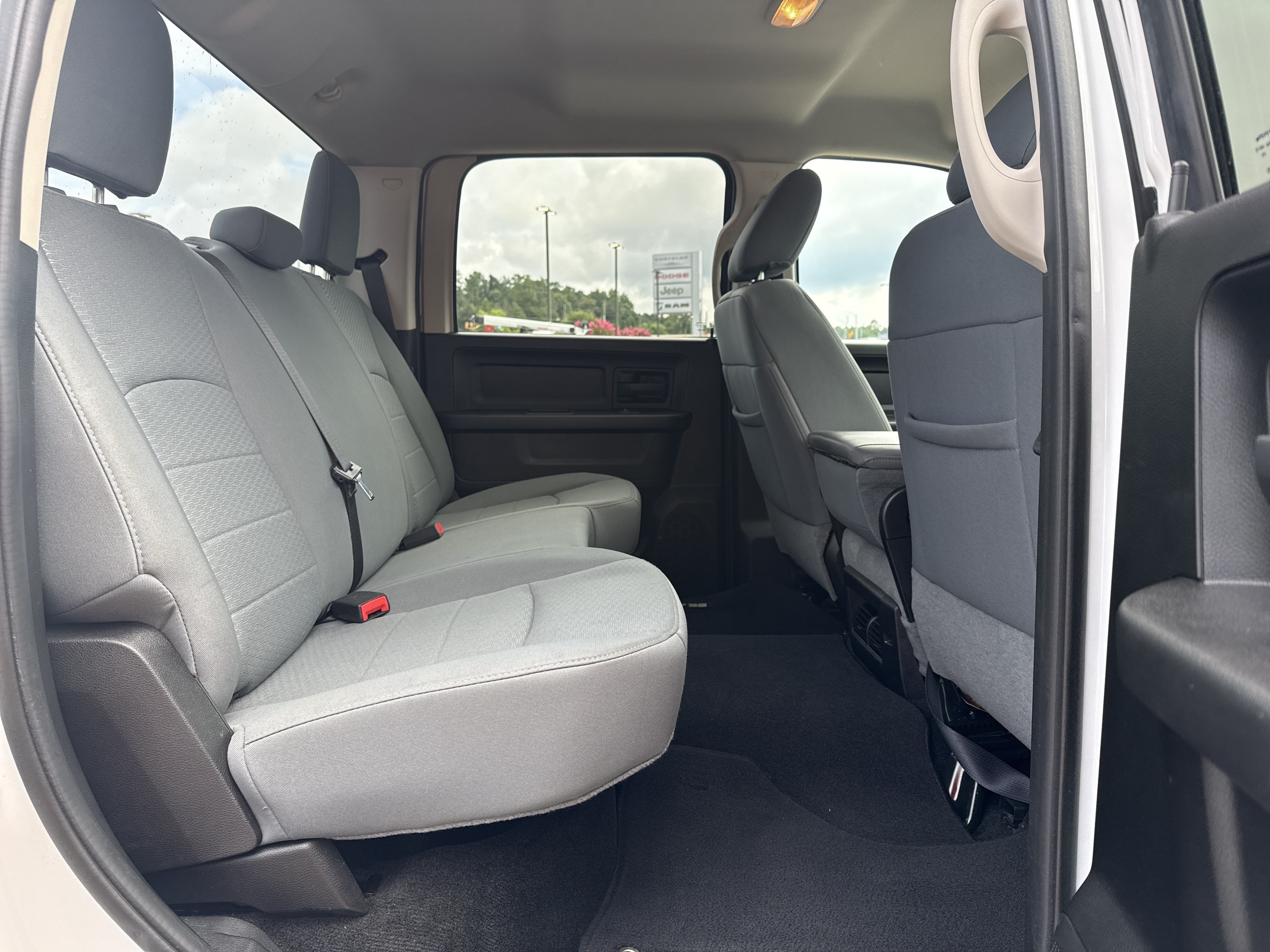 Used 2013 Bright White Ram Express image 15