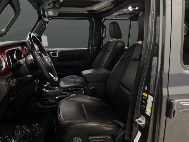 Used 2021 Crystal Metallic Jeep Unlimited Rubicon image 4