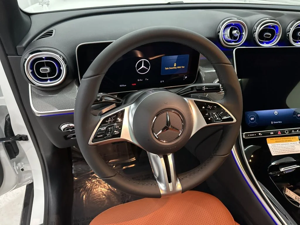 Used 2026 White Mercedes-Benz GLC 300 image 10