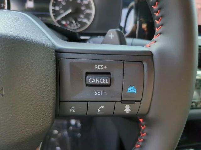 New 2026 Boulder Gray Pearl / Super Black Two-tone Nissan Rock Creek® image 28