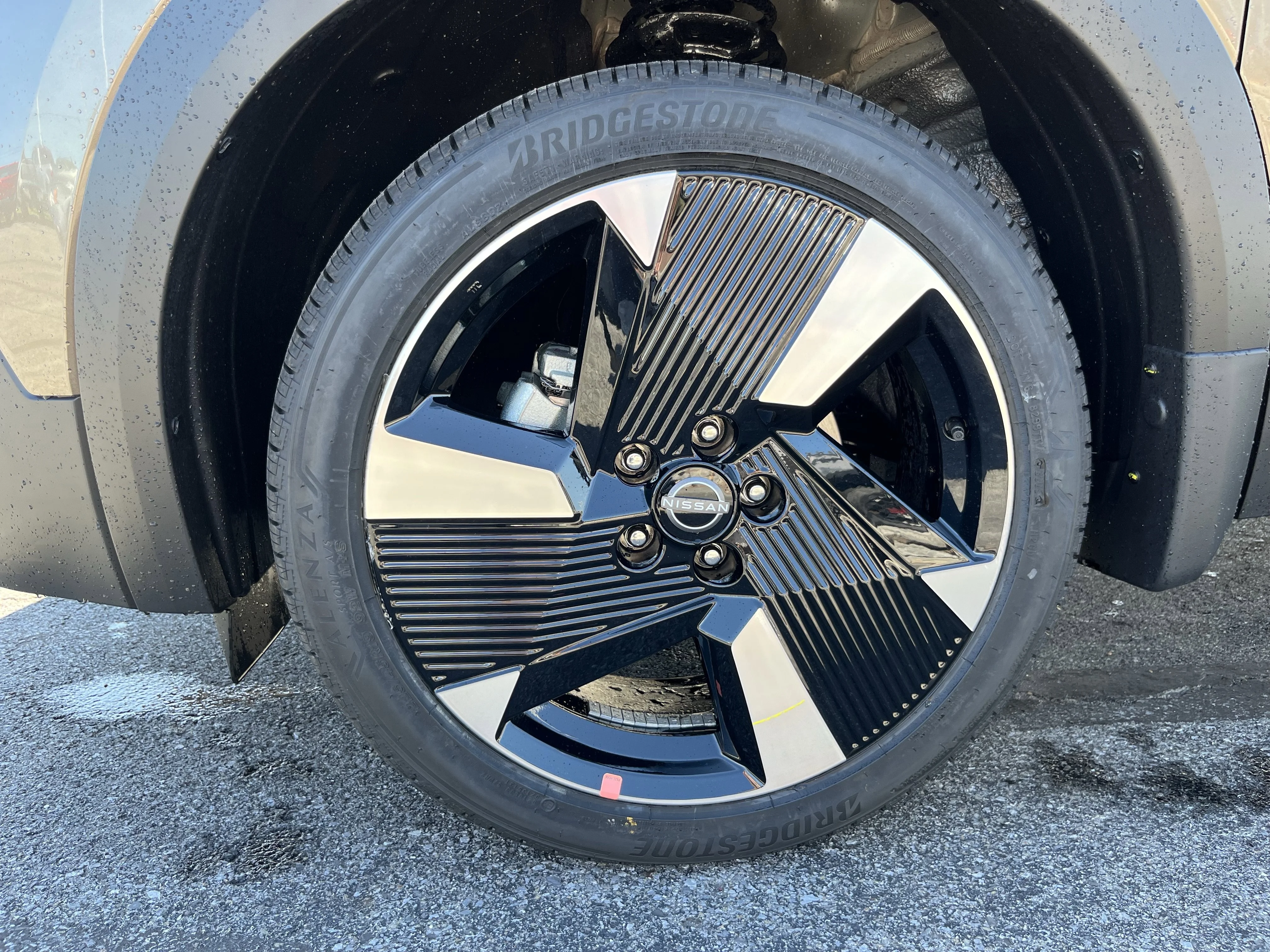 New 2026 Canyon Bronze Metallic Nissan SR image 11
