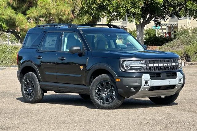 New 2026 Shadow Black Ford Badlands® image 26