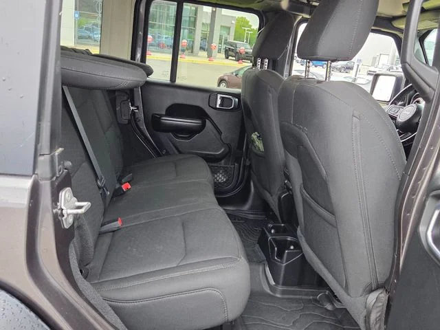 Used 2020 Gray Jeep Unlimited Sport image 14