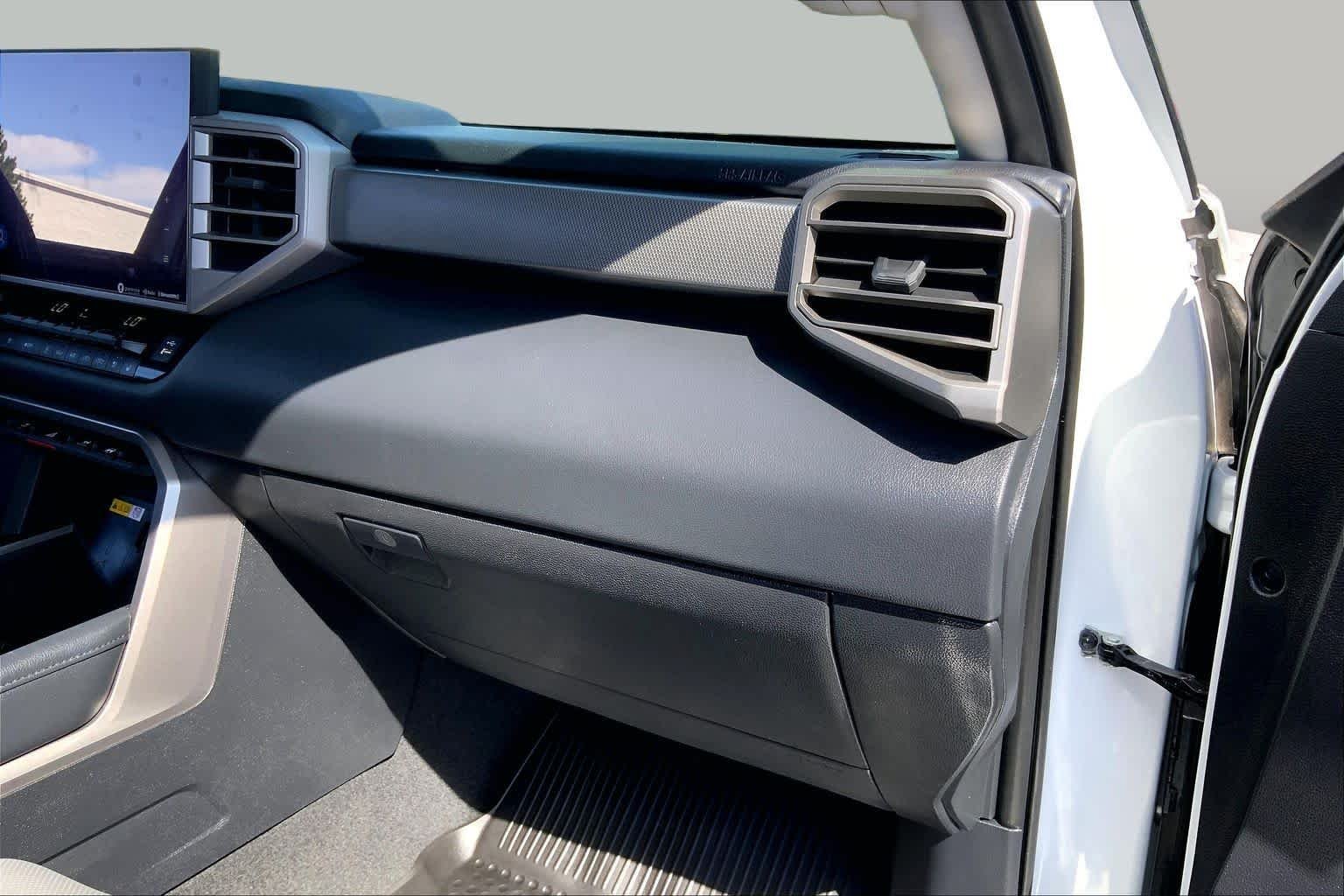 Used 2023 Ice Cap Toyota Limited image 18