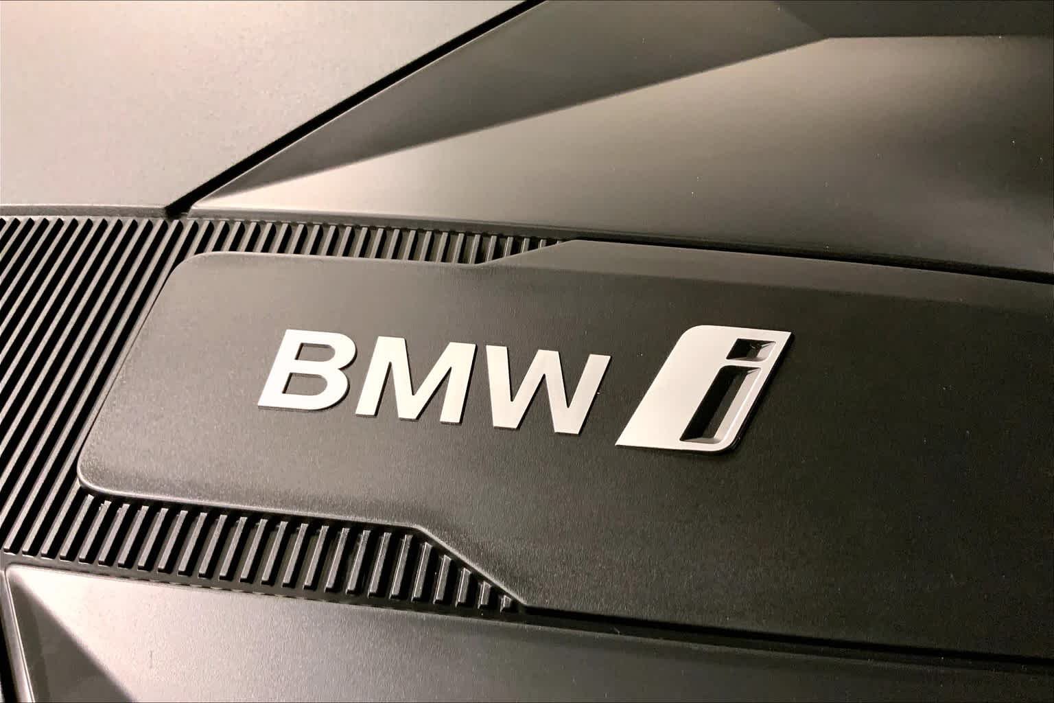 Used 2024 Black Sapphire Metallic BMW eDrive40 image 17