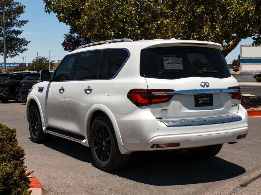 Used 2023 Moonstone White INFINITI LUXE image 7
