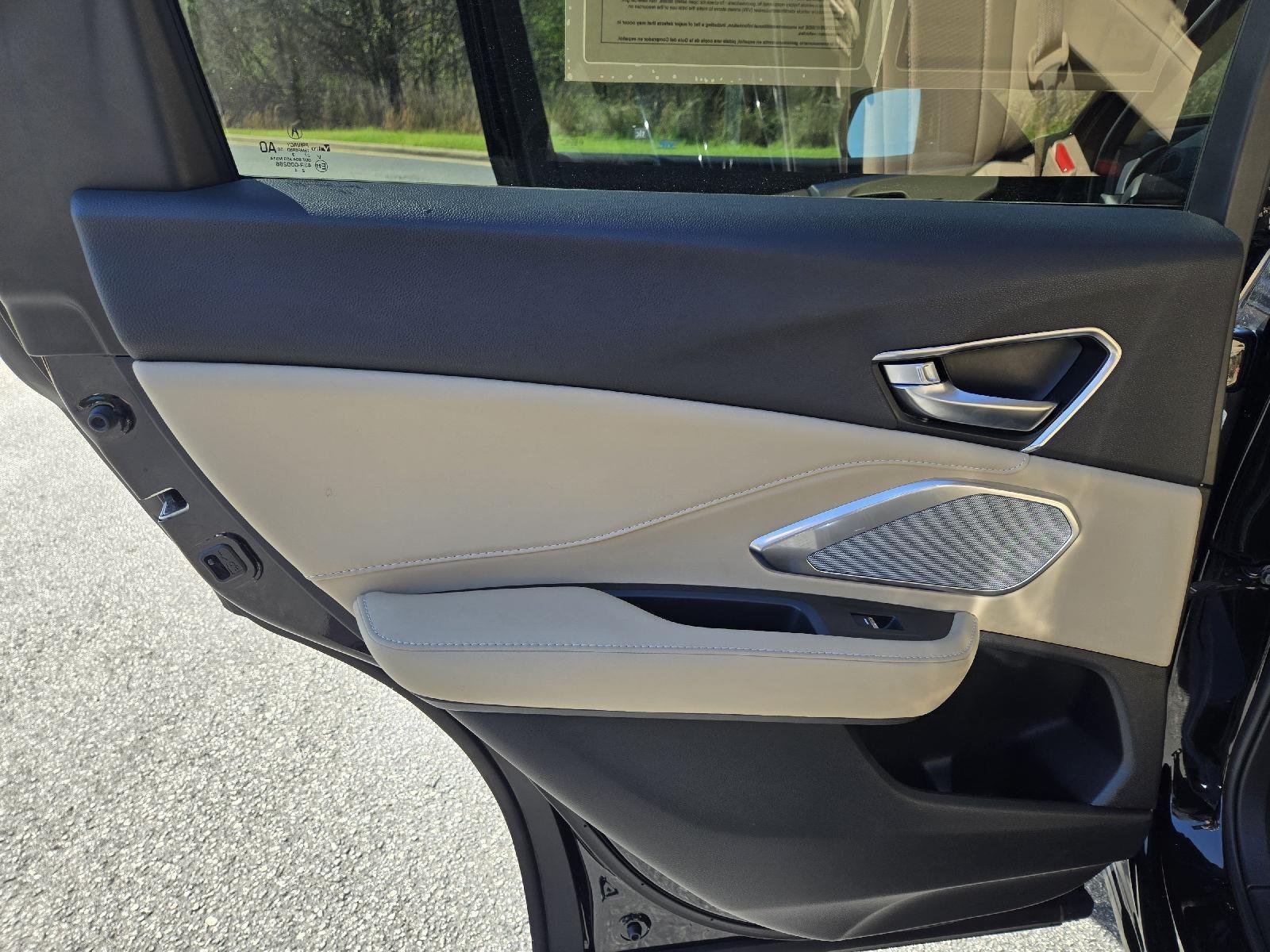 Used 2023 Majestic Black Pearl Acura w/Tech image 16