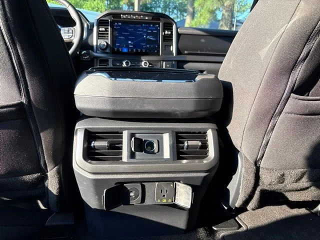Used 2024 White Ford XLT image 17