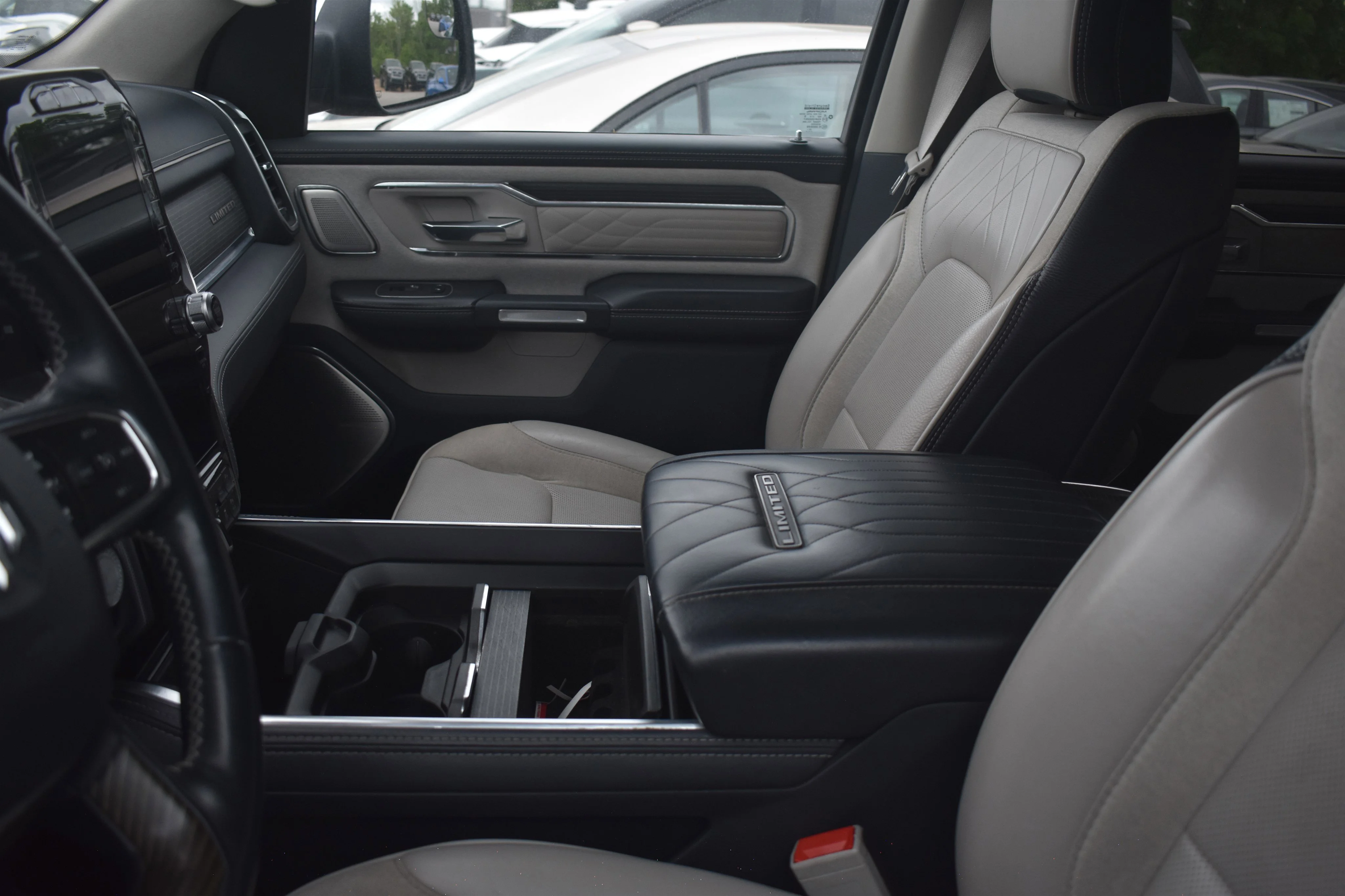2023 RAM Ram 1500 Pickup Limited - Photo 7