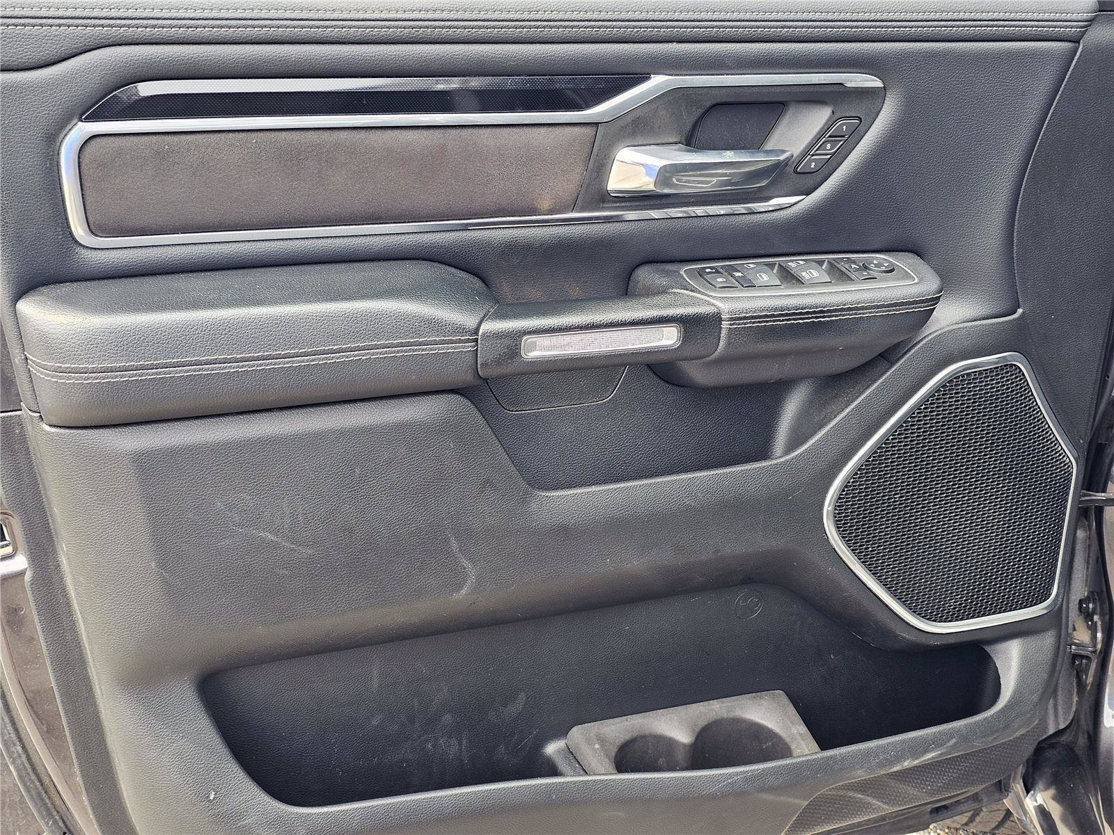 2022 RAM Ram 1500 Pickup Laramie - Photo 15