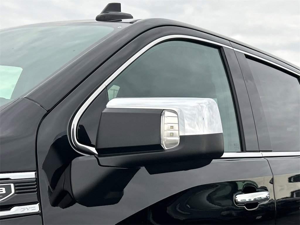 2026 GMC SIERRA - Image 12