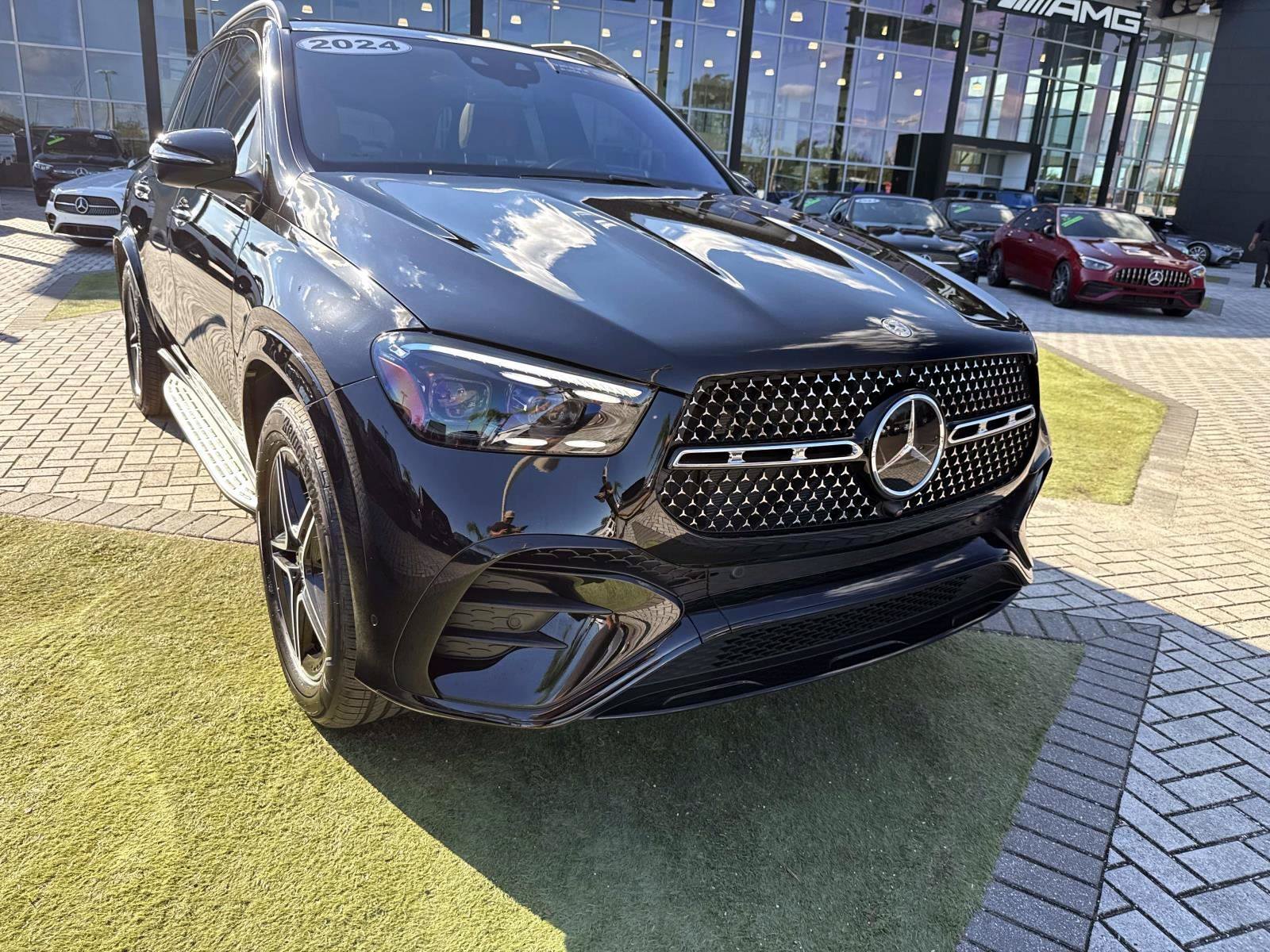 Certified Used 2024 Obsidian Black Metallic Mercedes-Benz 450e image 7