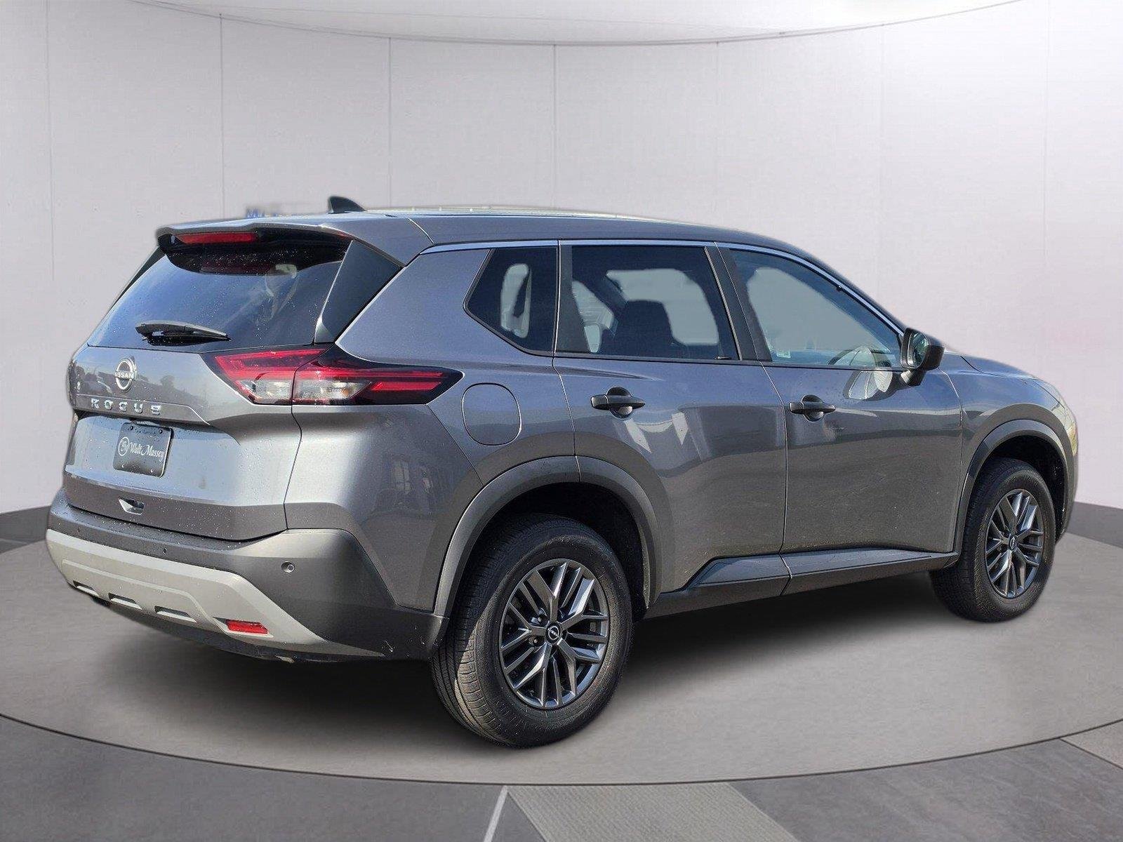 Used 2023 Gun Metallic Nissan S image 5