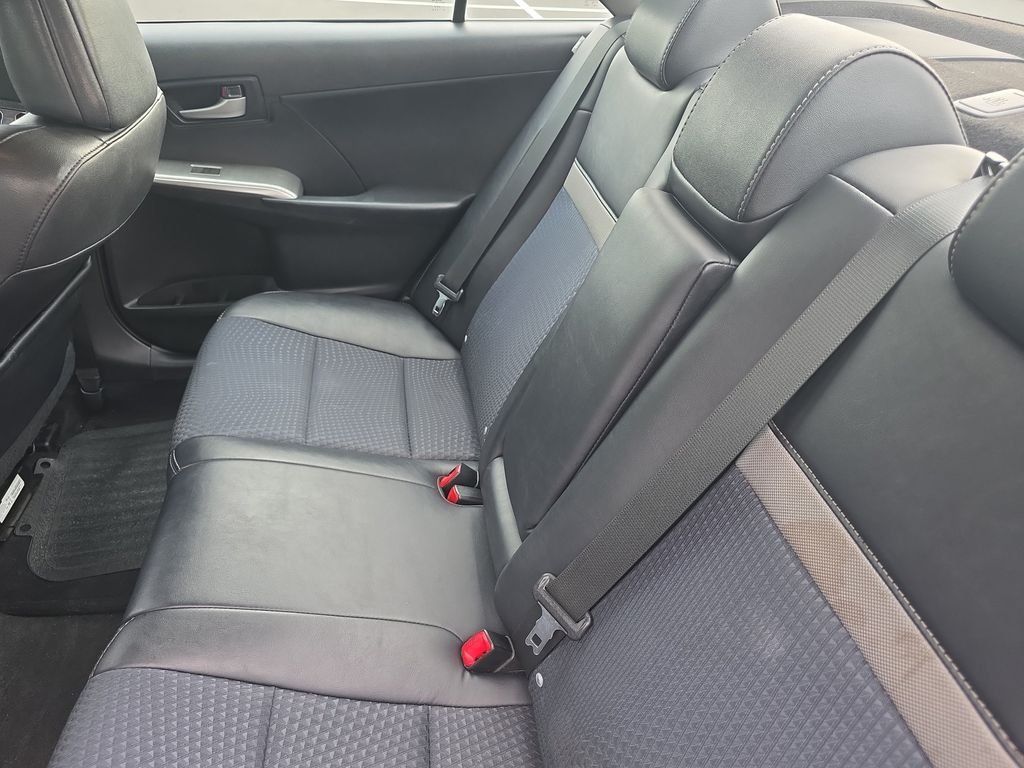 Used 2014 Red Toyota SE image 20