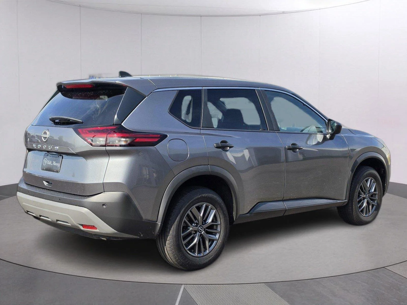 Used 2023 Gun Metallic Nissan S image 5