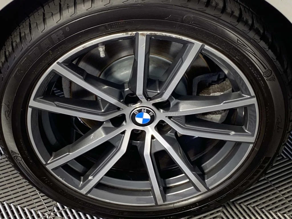 Used 2020 White Metallic BMW 330i xDrive image 29