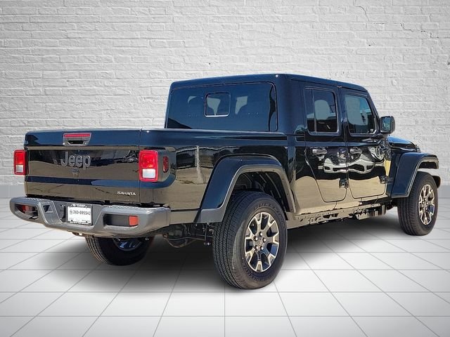 New 2026 Black Clearcoat Jeep Sahara image 4