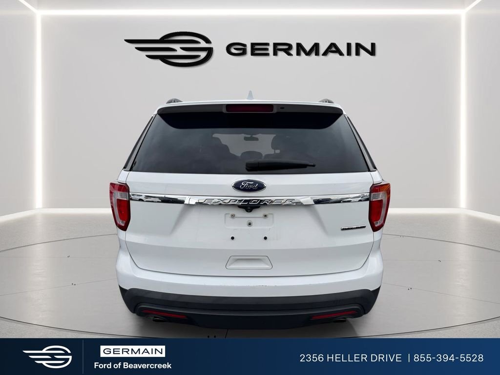 Used 2016 Oxford White Ford Base image 7