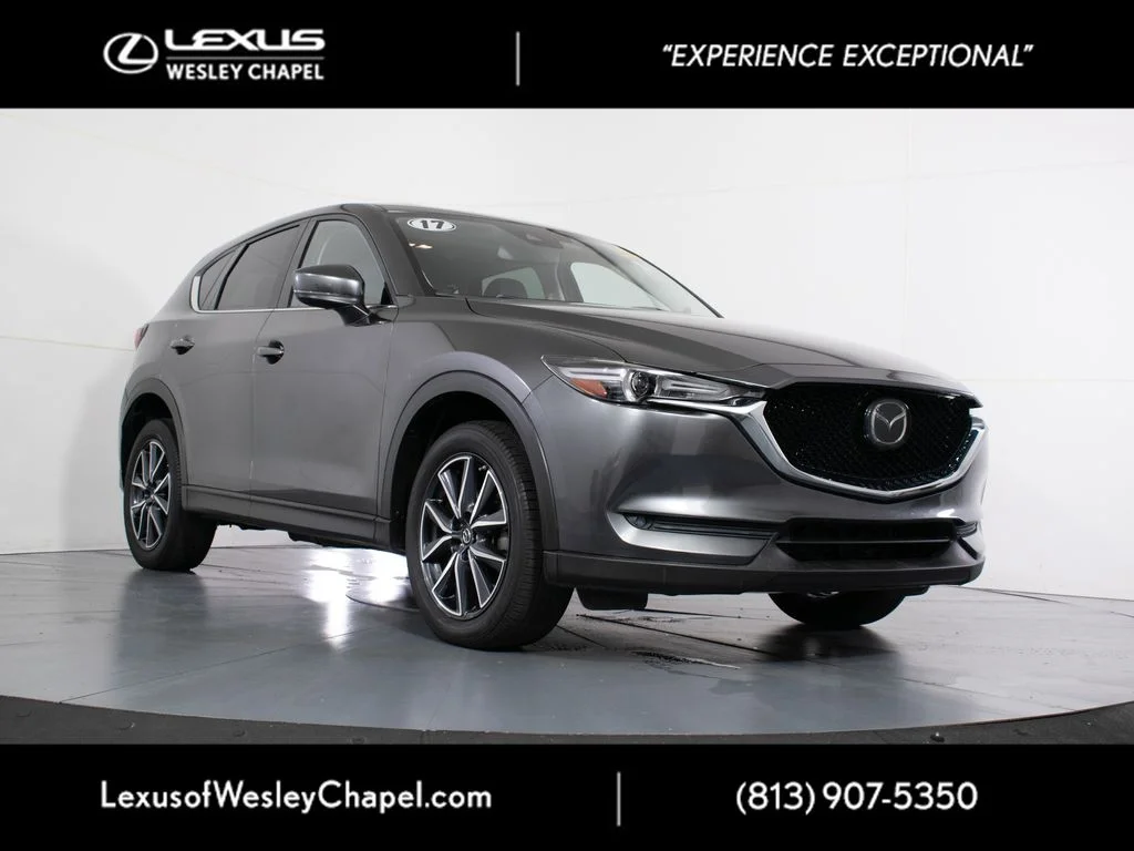 2017 Mazda CX-5 Grand Touring auto's photo