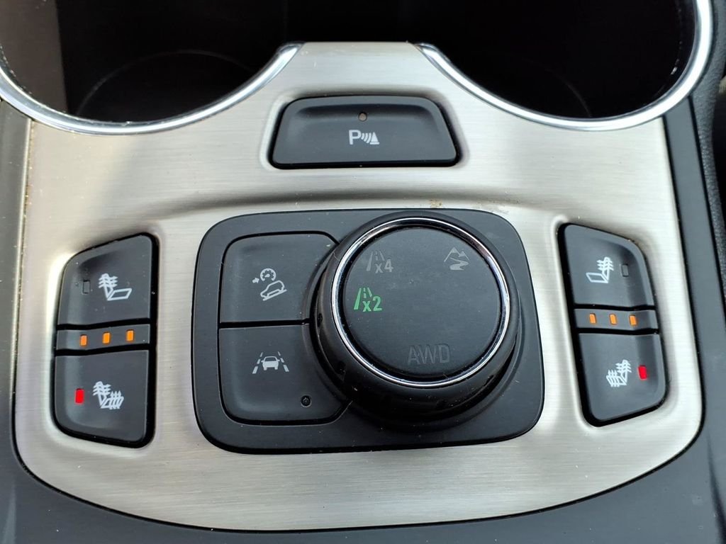 Used 2023 Brown GMC Denali image 37