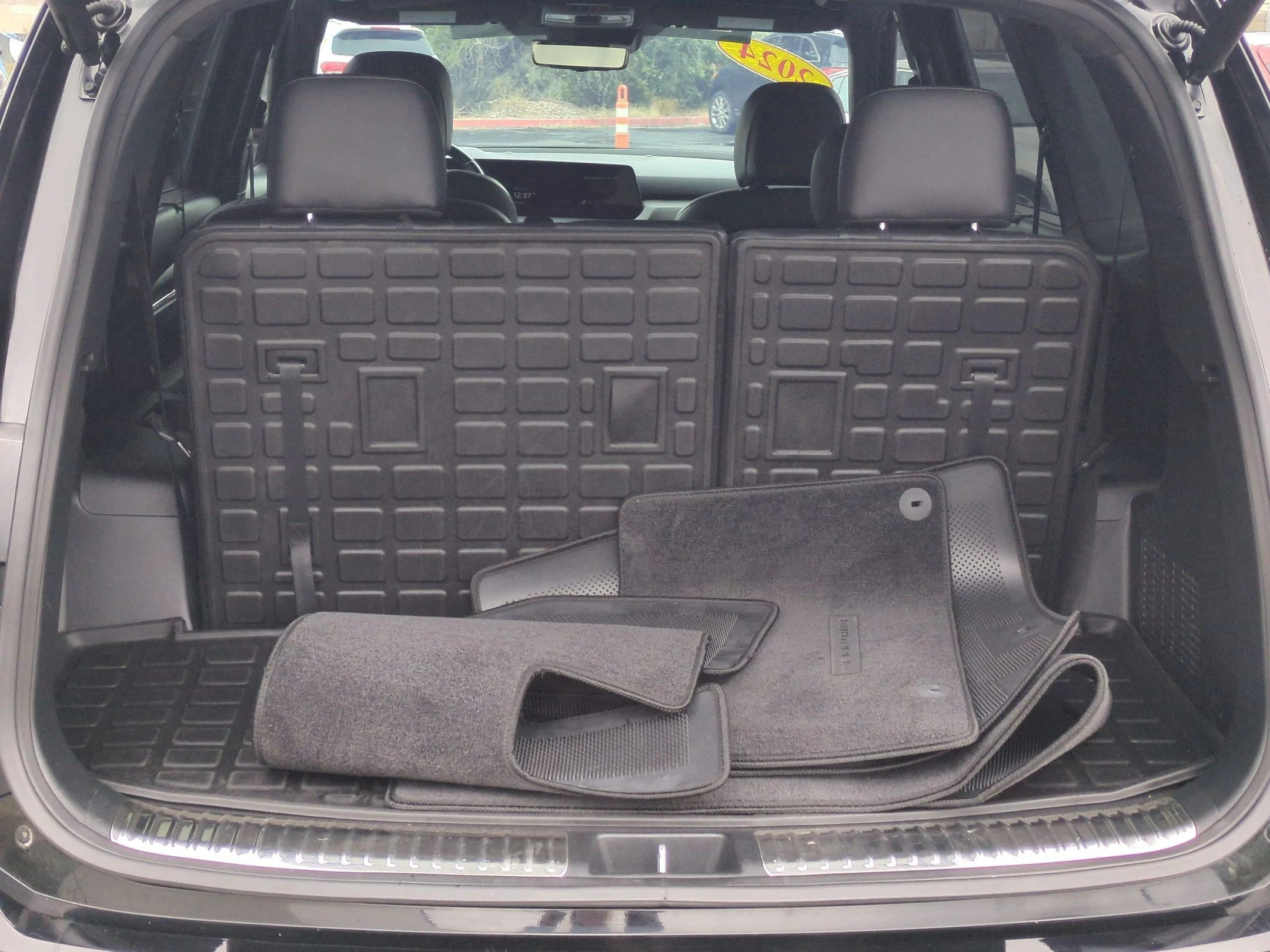 Used 2024 Ebony Black Kia SX Prestige X-Line image 31