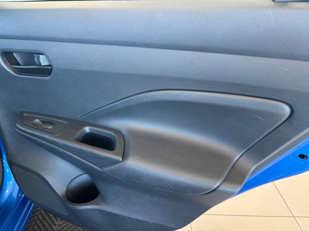 Used 2022 Blue Nissan 1.6 S image 28