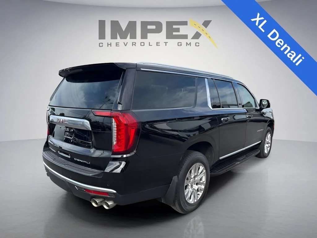 Used 2024 Onyx Black GMC Denali image 5