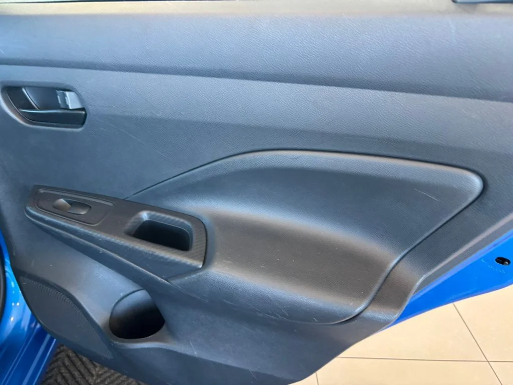 Used 2022 Blue Nissan 1.6 S image 28