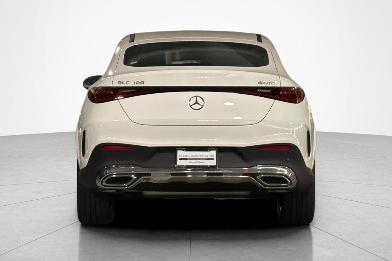 New 2026 Polar White Mercedes-Benz GLC 300 4MATIC® Coupe image 4