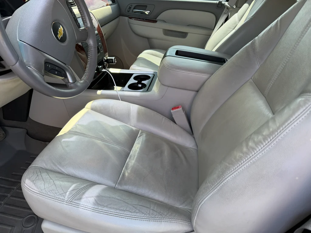 Used 2012 SILVER ICE METALLIC Chevrolet LTZ image 8