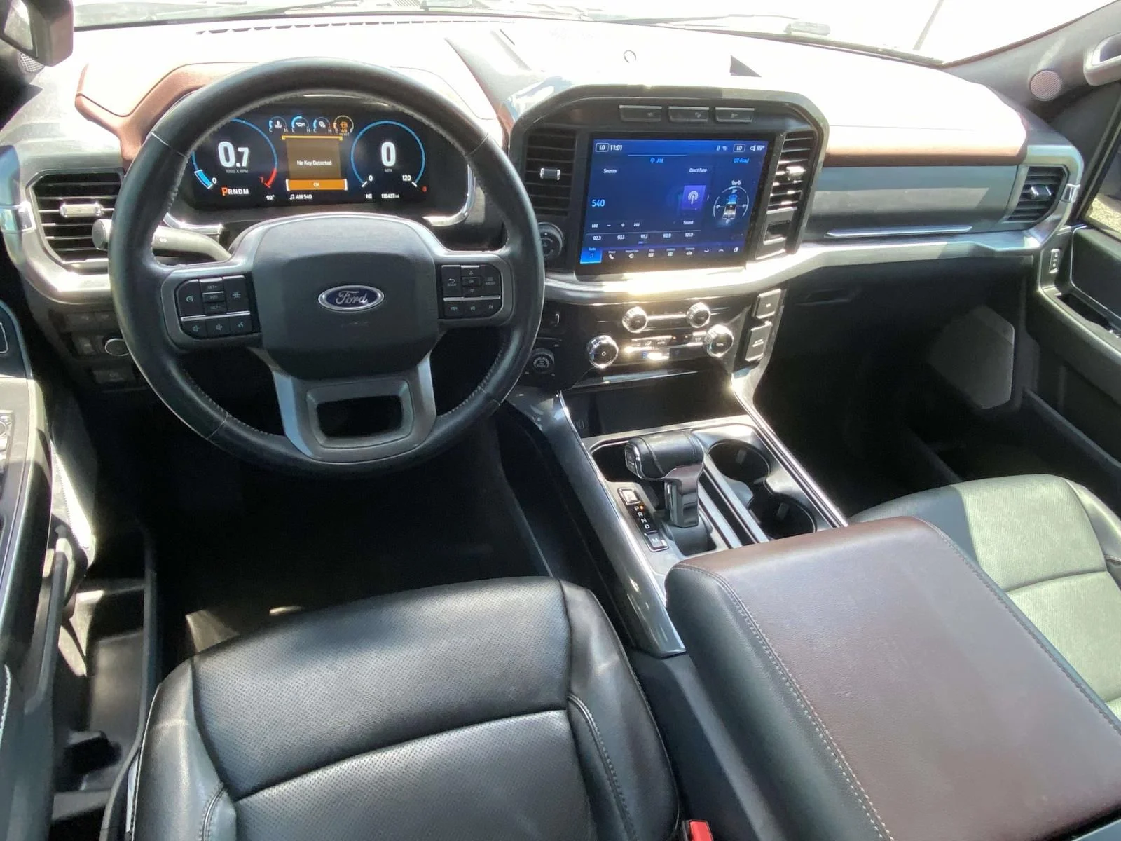 Used 2022 Silver Ford Lariat image 12