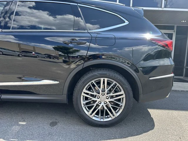 Used 2022 Black Acura Advance image 10