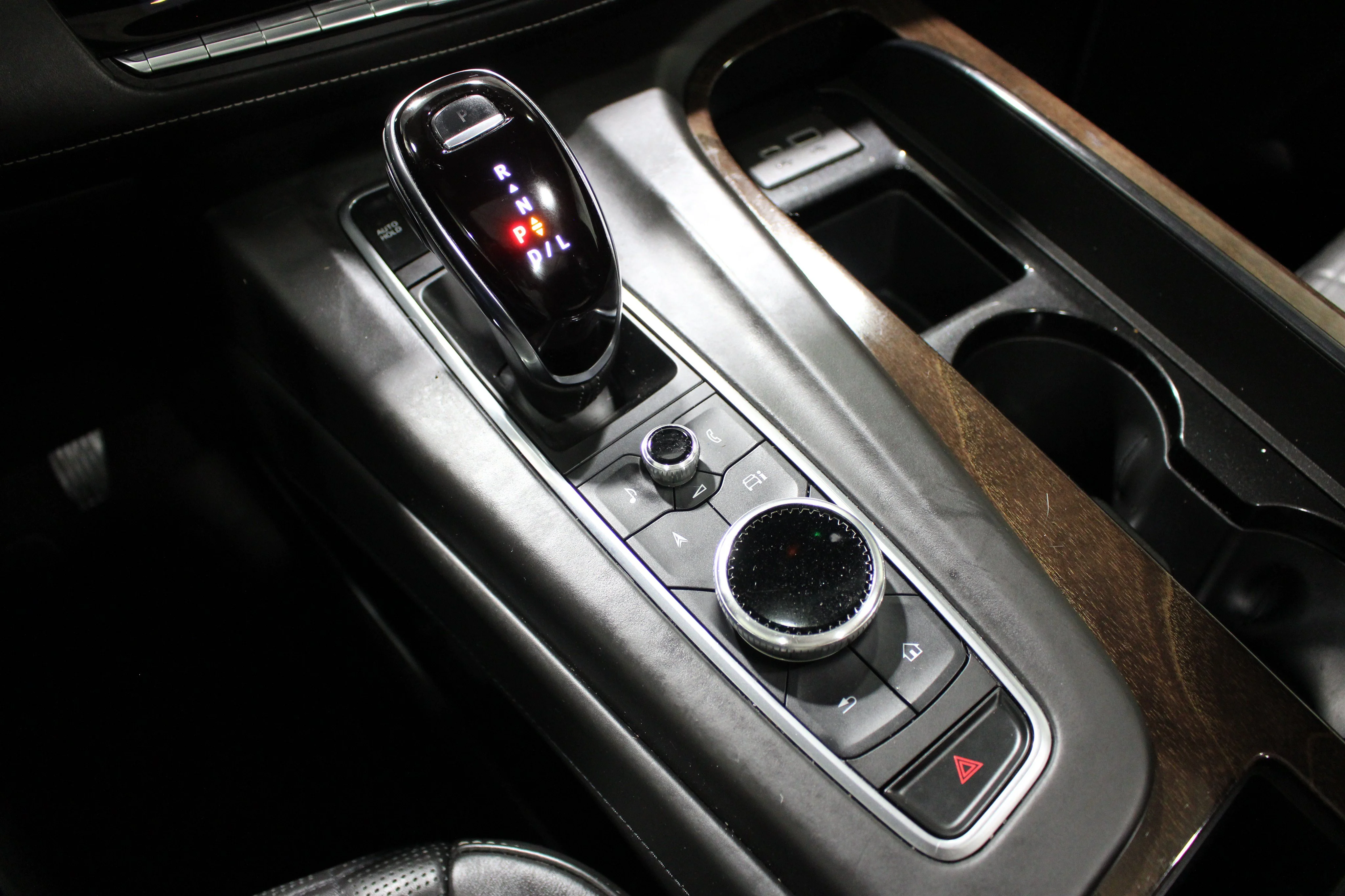2022 Cadillac Escalade ESV Sport Platinum - Photo 20