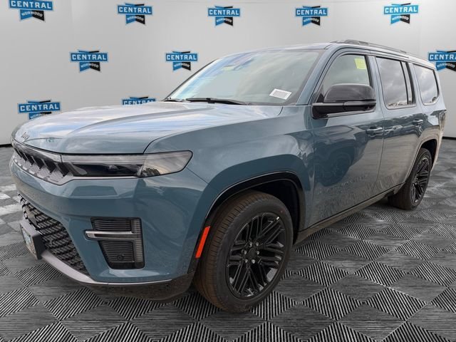 New 2026 Steel Blue Exterior Paint Jeep Limited Reserve image 2