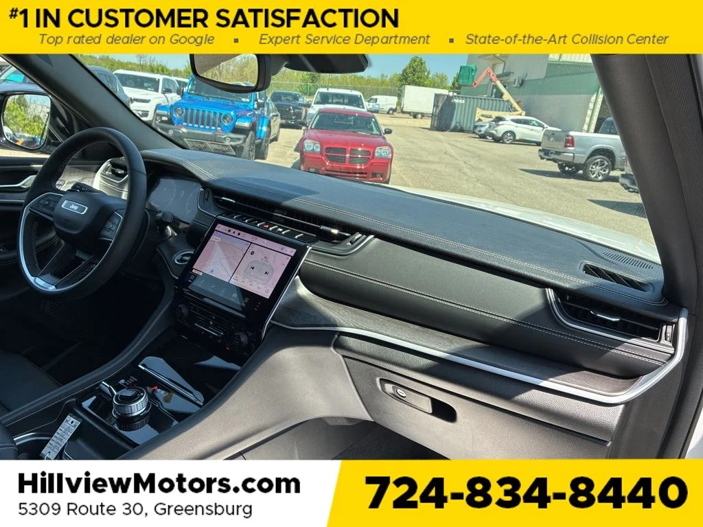 Used 2024 Bright White Clearcoat Jeep Limited image 24