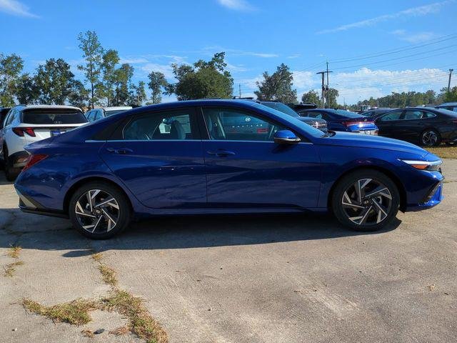 New 2025 Blue Hyundai Limited image 4