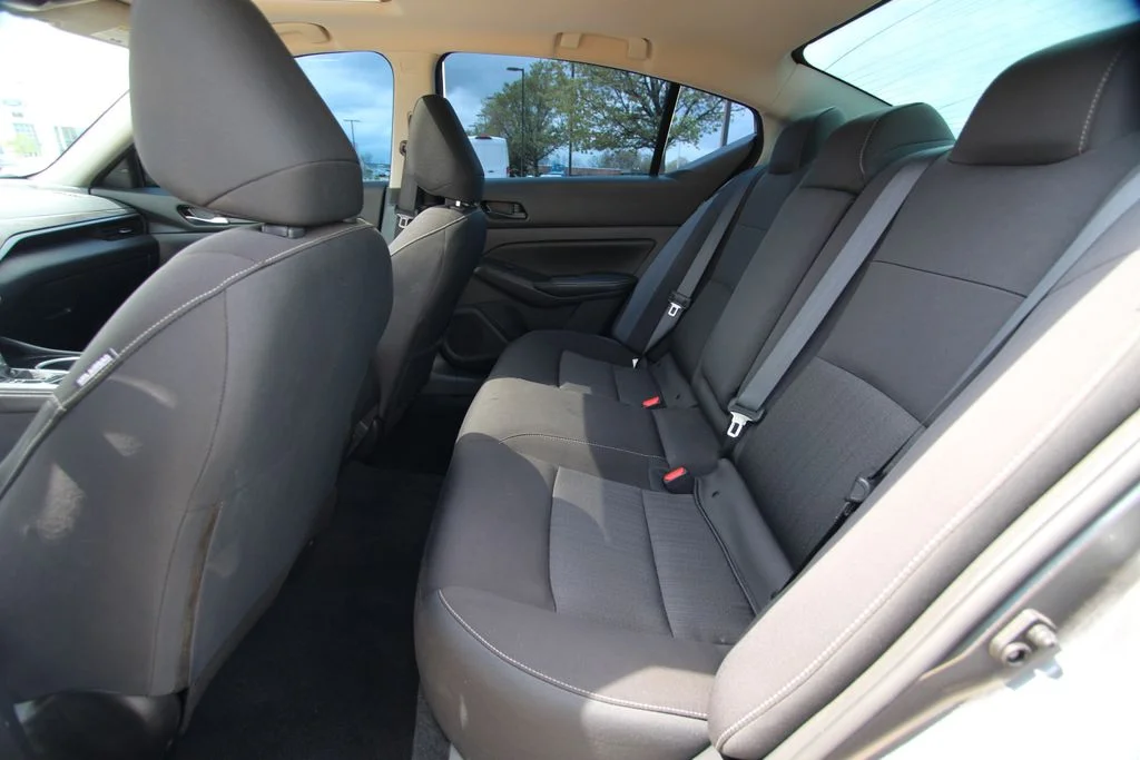 Used 2024 Gray Nissan 2.5 SV image 7