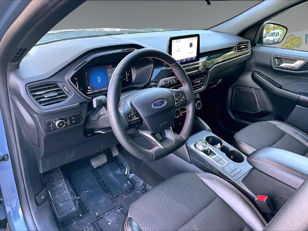 Used 2025 Vapor Blue Ford ST-Line Select image 8