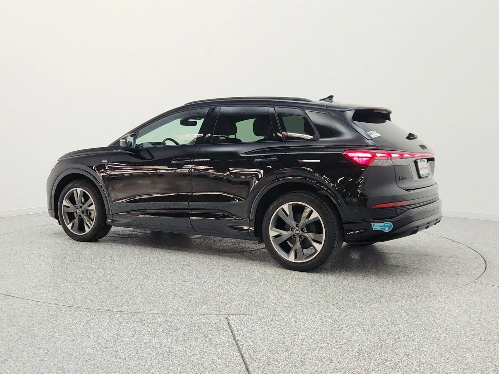 Used 2024 Mythos Black Metallic Audi Premium Plus 55 quattro image 8