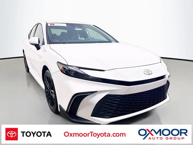 2026 Toyota Camry Hybrid SE