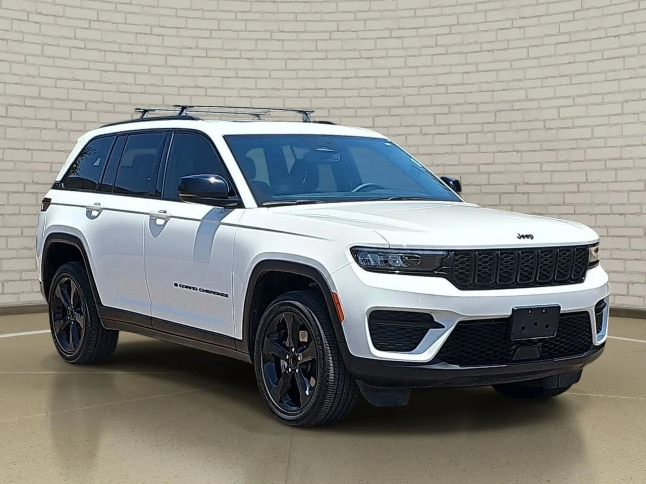 Used 2023 Bright White Clearcoat Jeep Altitude X image 2