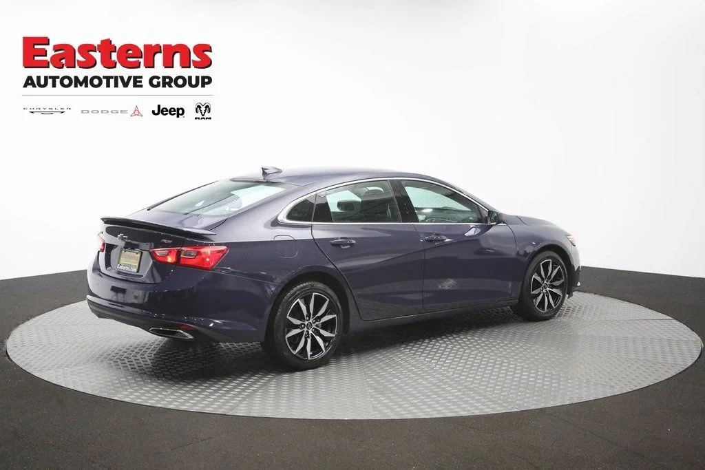 Used 2025 Black Chevrolet RS image 41