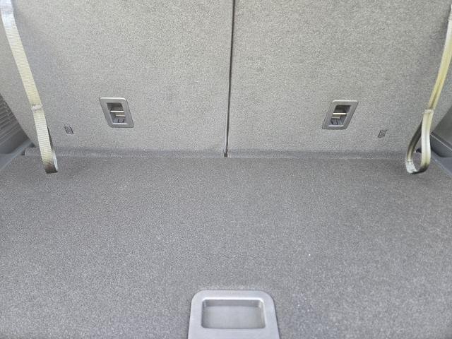 New 2026 Space White Metallic Ford Active image 42